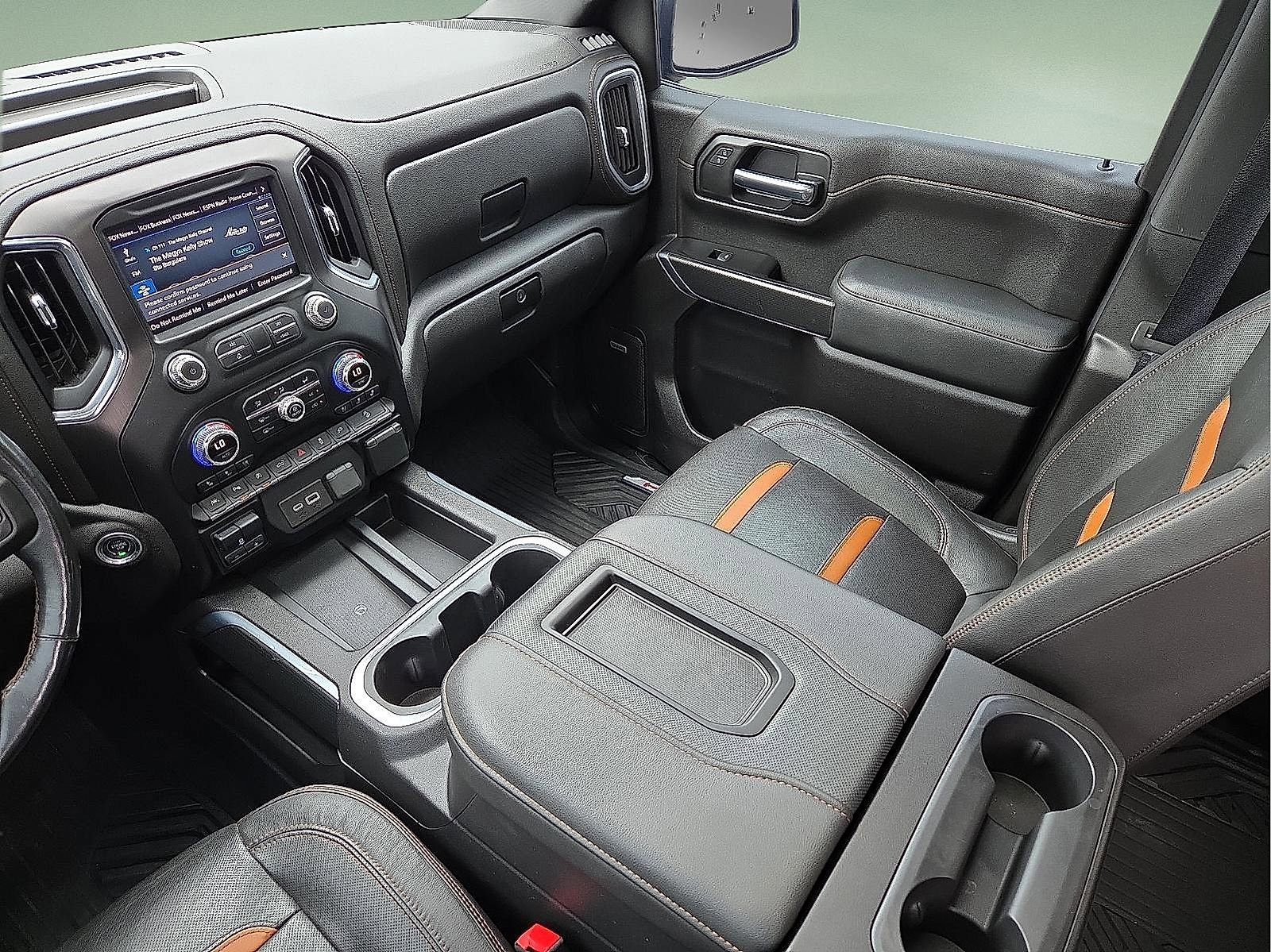 Used 2020 GMC Sierra 1500 AT4 w/ AT4 Premium Package image 12