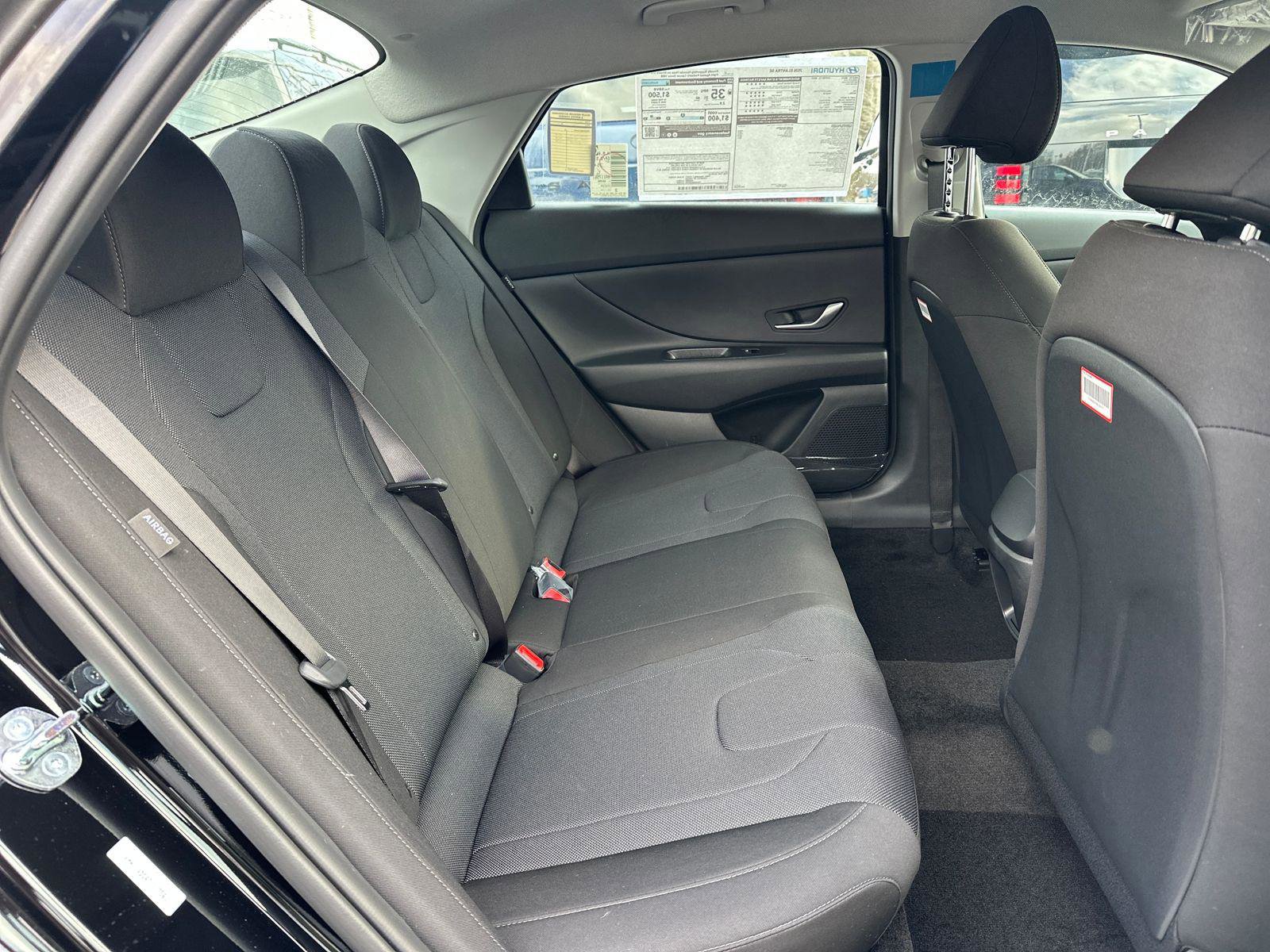 New 2026 Hyundai Elantra SE image 11