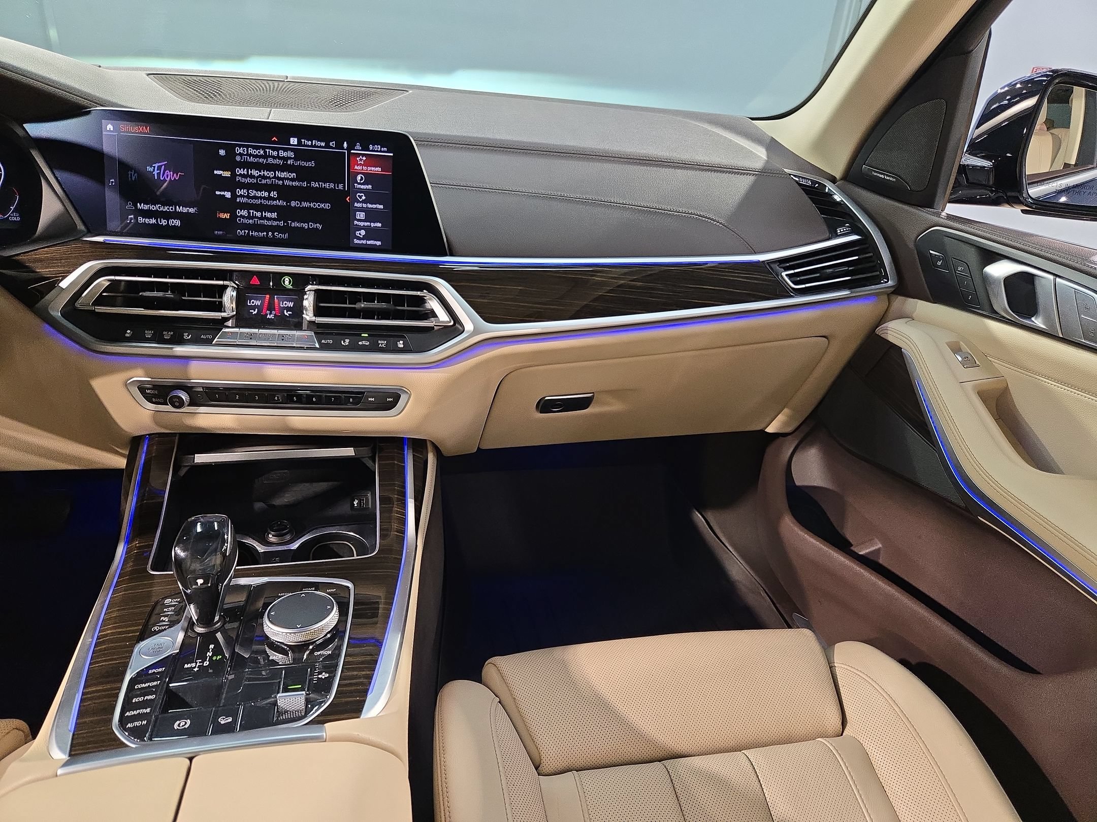 Used 2019 BMW X7 xDrive40i w/ Premium Package AWD/4WD image 11