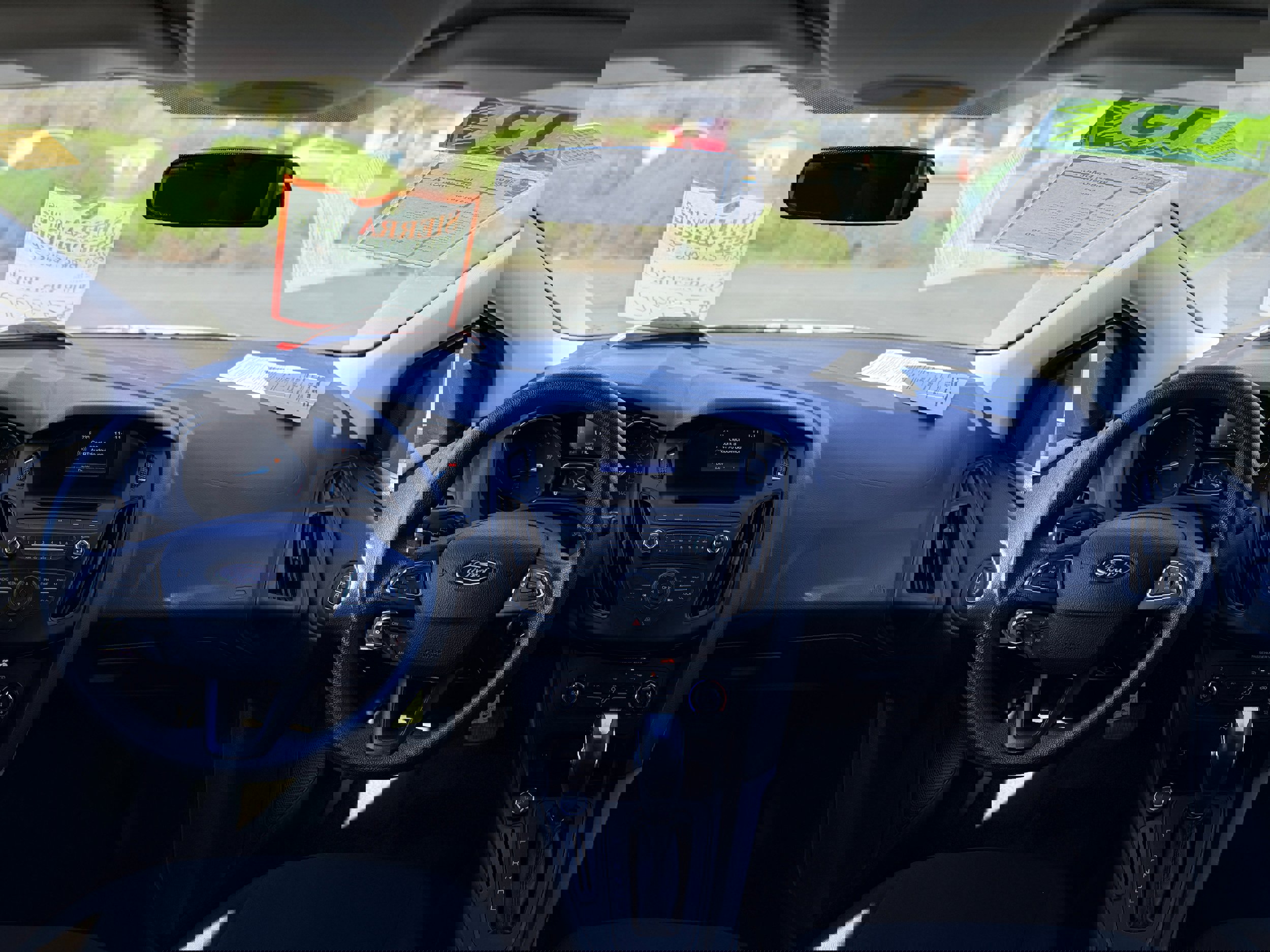 Used 2015 Ford Focus SE image 18