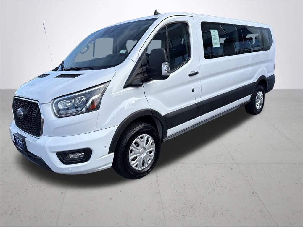 Used 2023 Ford Transit 350 XLT RWD image 2