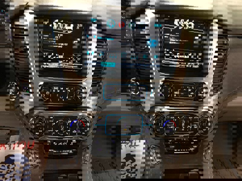 Used 2019 Chevrolet Suburban LT w/ LT Signature Package image 14