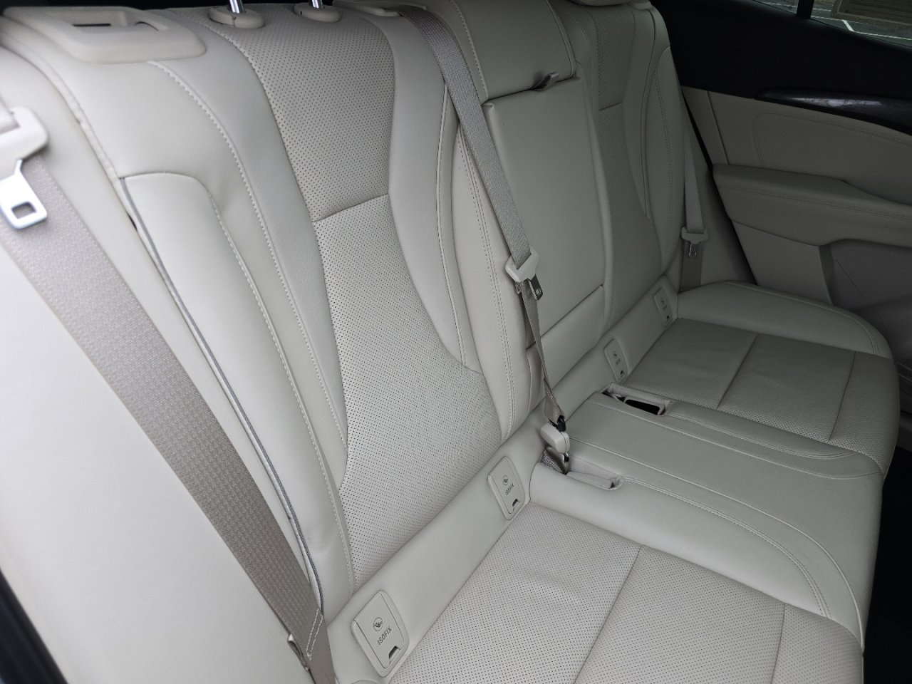 Used 2023 Buick Envision Essence image 21