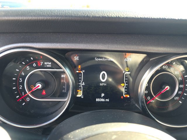 Used 2022 Jeep Gladiator Mojave AWD/4WD image 11