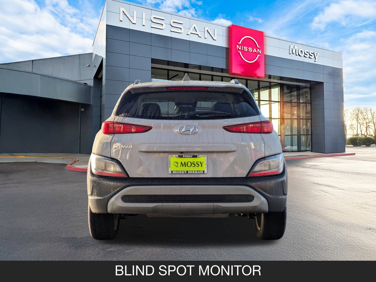 Used 2023 Hyundai Kona SEL w/ Cargo Package image 9