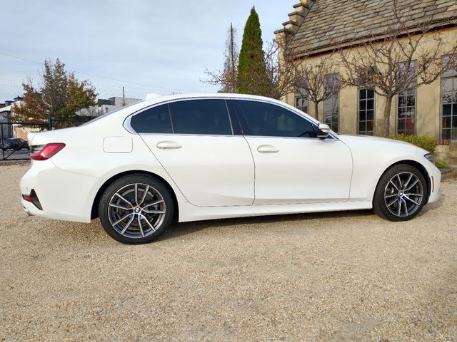 Used 2021 BMW 330i Sedan w/ Driving Assistance Package image 19