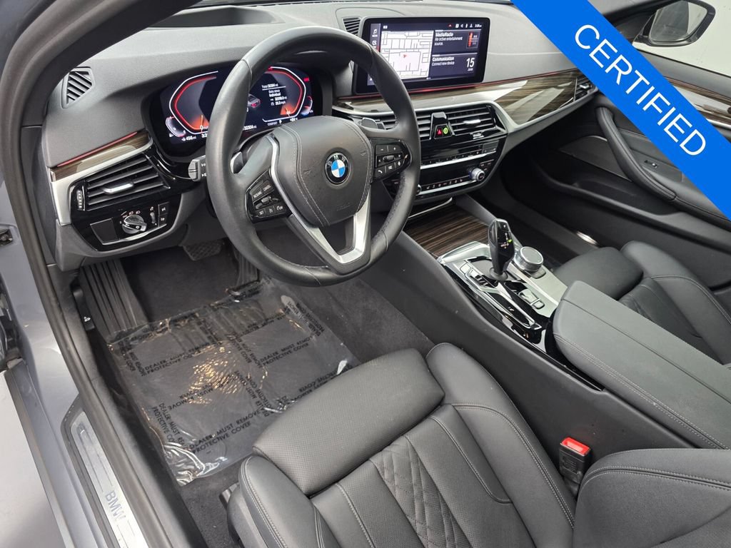 Certified 2023 BMW 530i w/ Premium Package RWD image 10