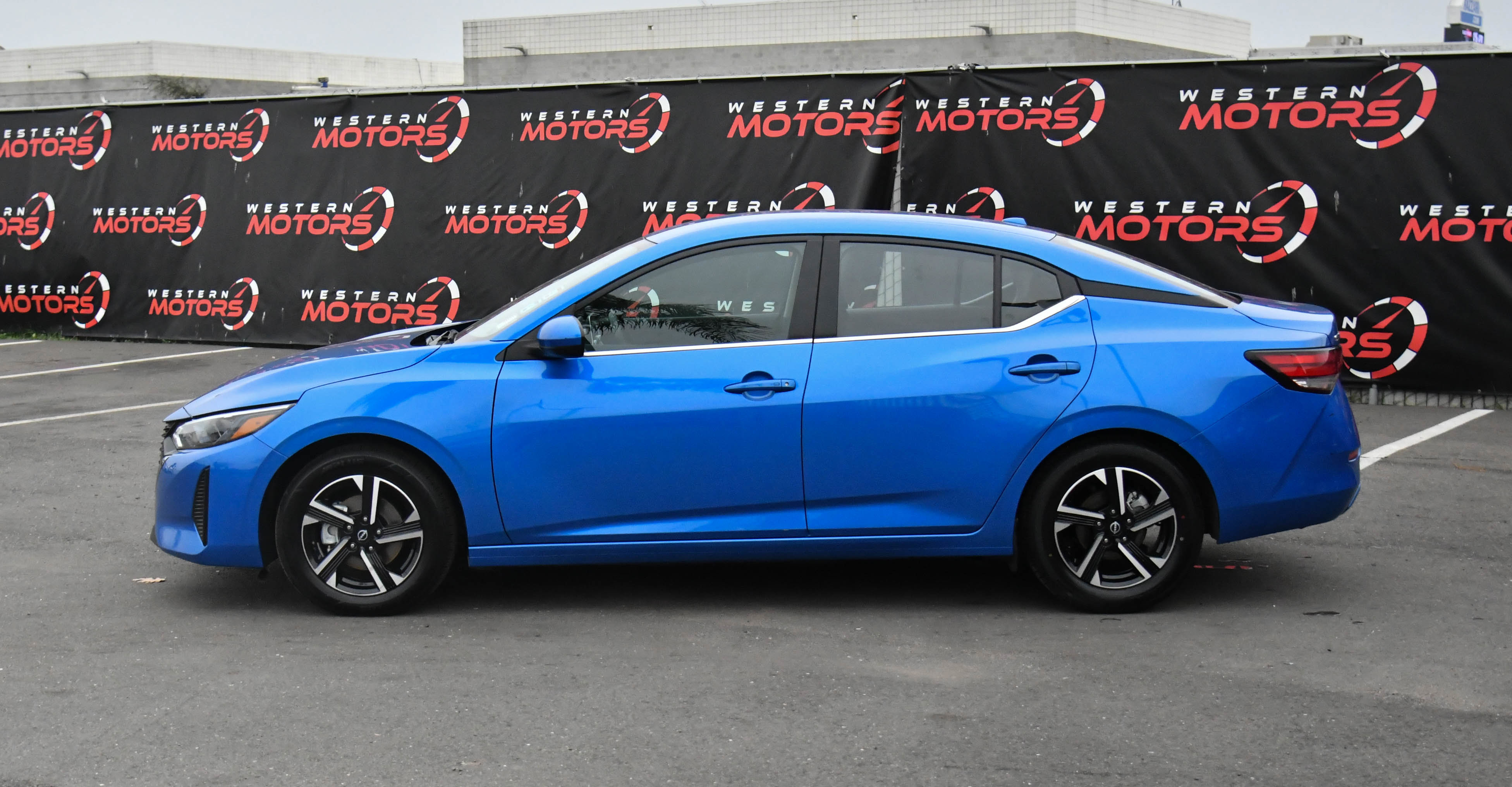 Used 2024 Nissan Sentra SV image 4