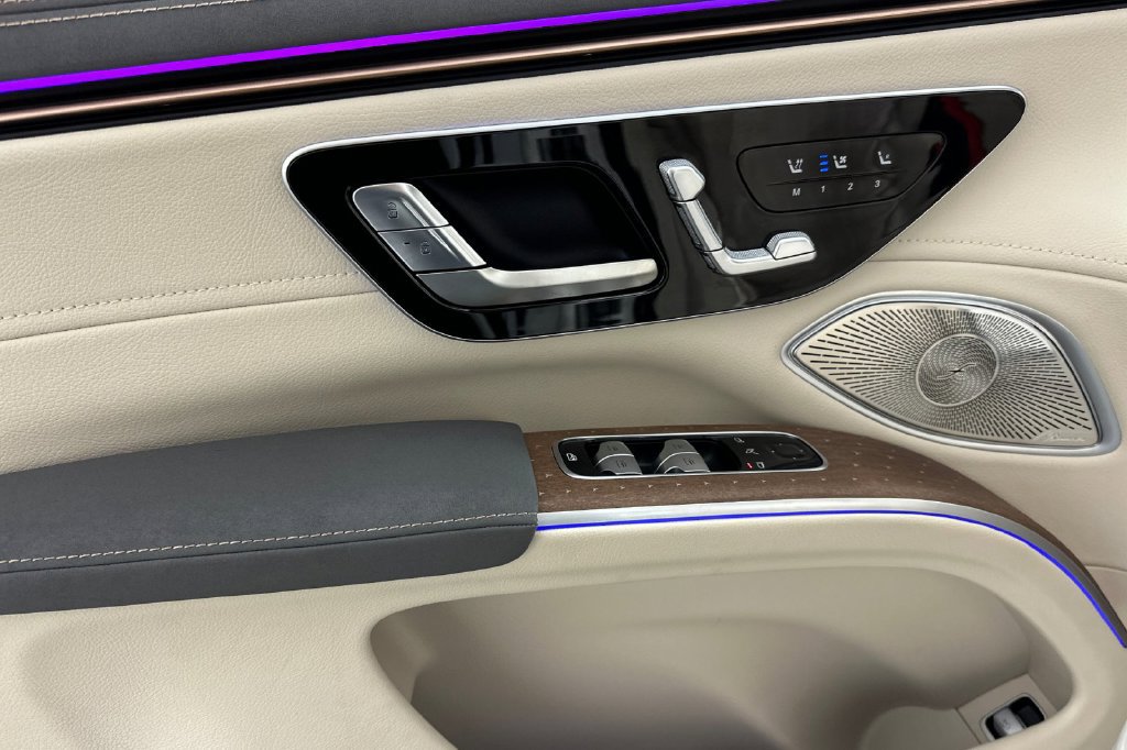 Certified 2024 Mercedes-Benz EQS 450+ 4MATIC SUV image 13