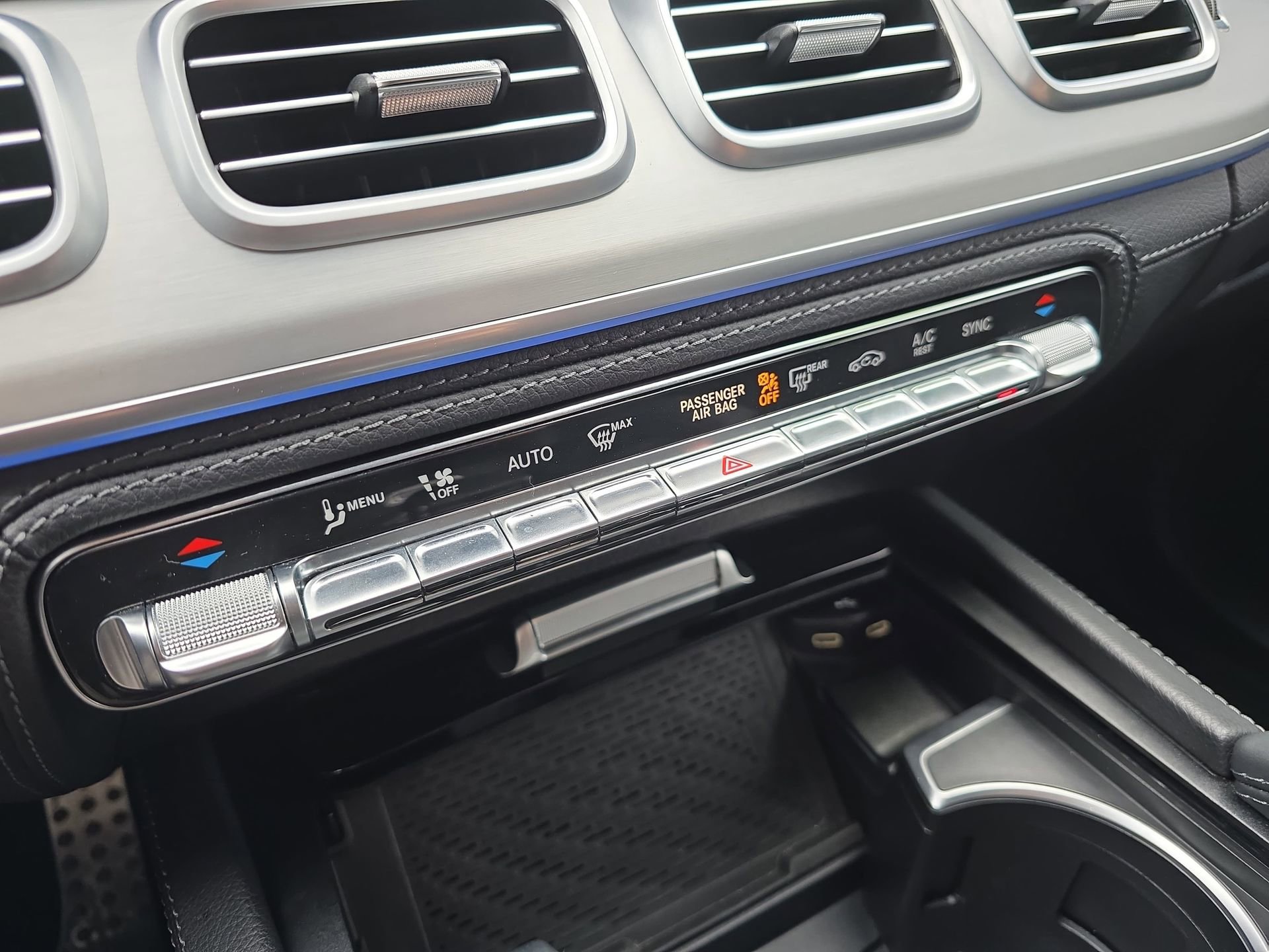 Certified 2024 Mercedes-Benz GLE 53 AMG 4MATIC Coupe image 24