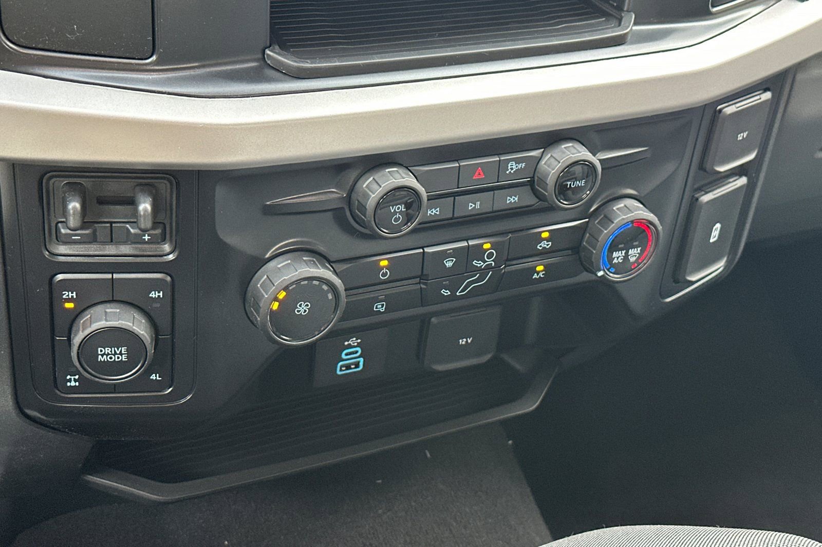 New 2026 Ford F350 XL w/ STX Appearance Package image 19