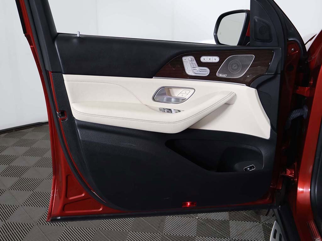 Used 2021 Mercedes-Benz GLS 450 GLS 450 image 29