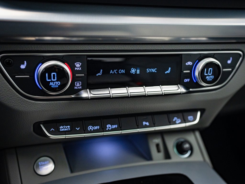 Used 2024 Audi Q5 2.0T Premium w/ Convenience Package image 22