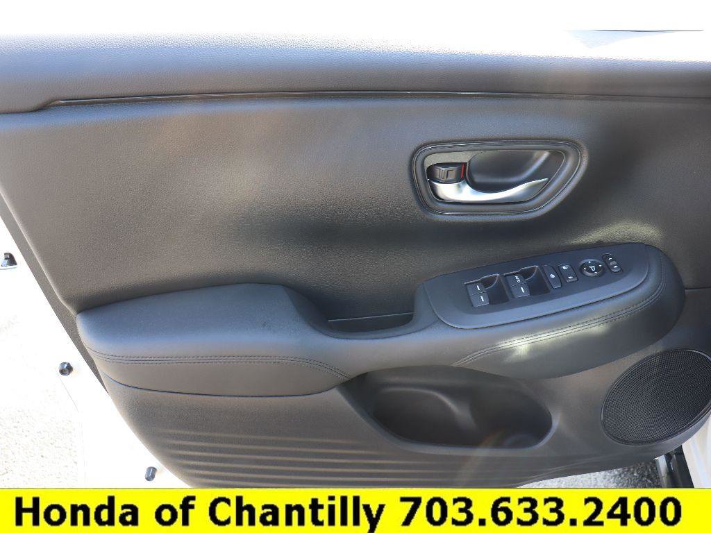 Certified 2024 Honda HR-V LX image 21