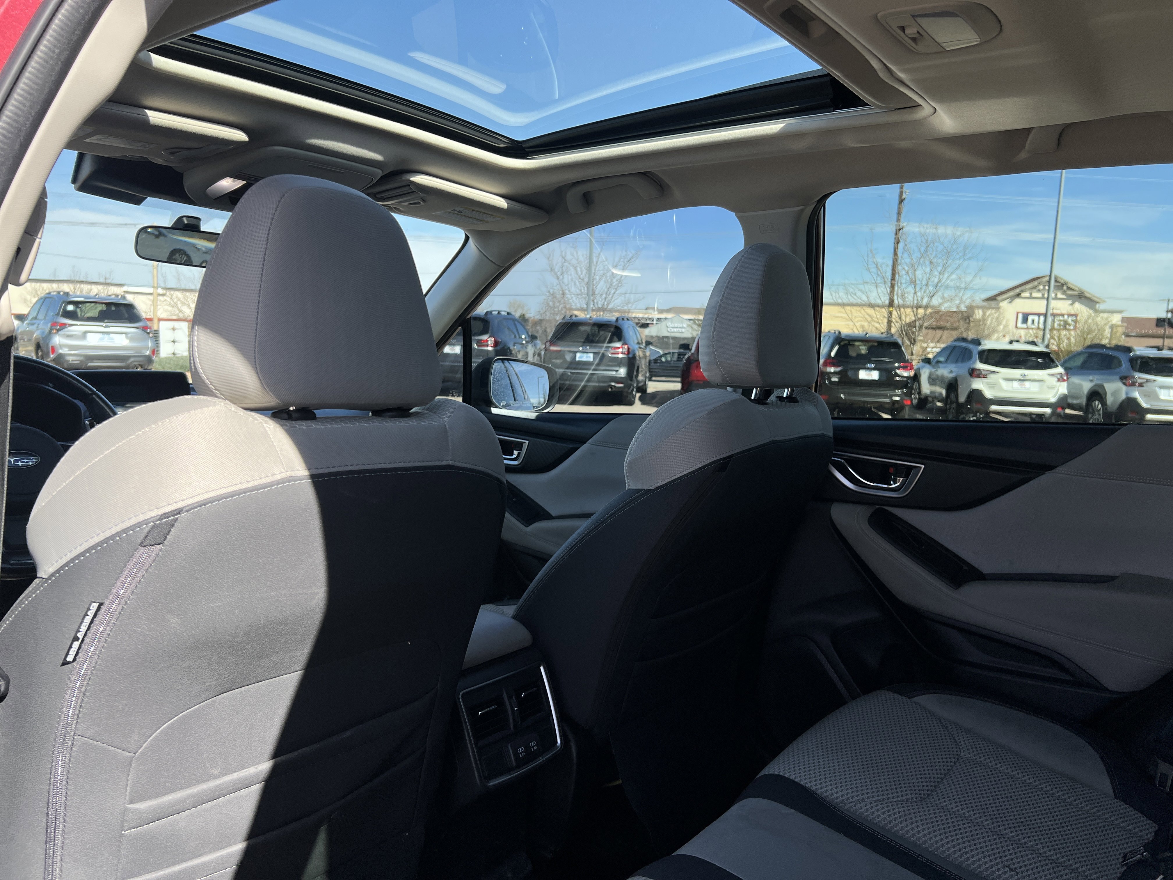 Used 2022 Subaru Forester Premium image 22