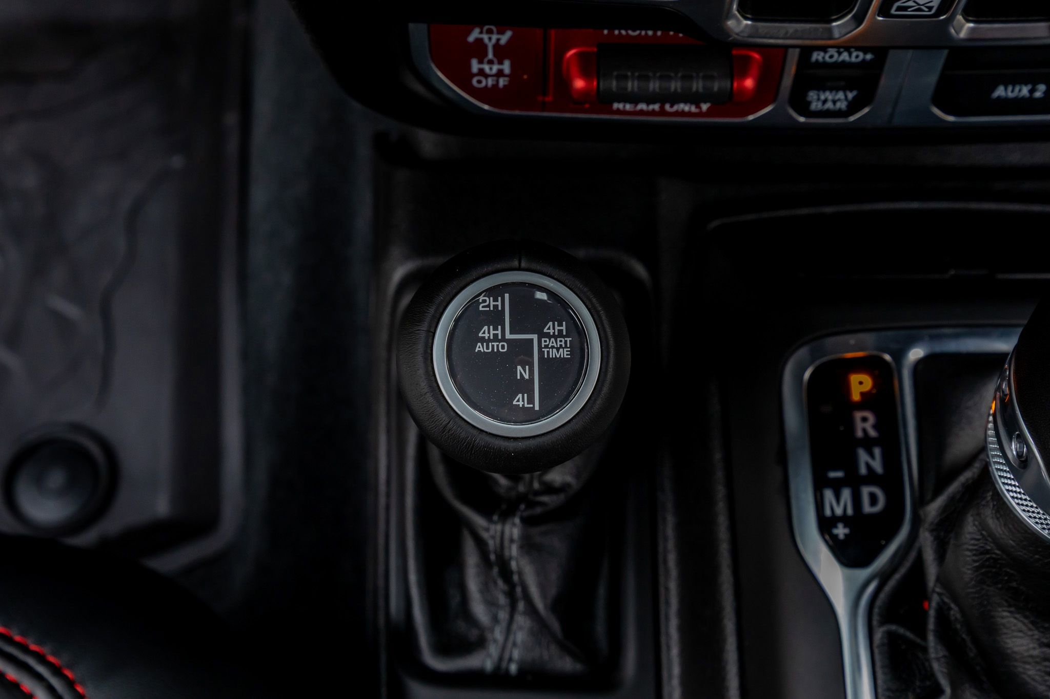 Used 2024 Jeep Gladiator Rubicon AWD/4WD image 27