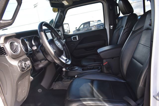 Used 2022 Jeep Wrangler Unlimited Sahara image 23