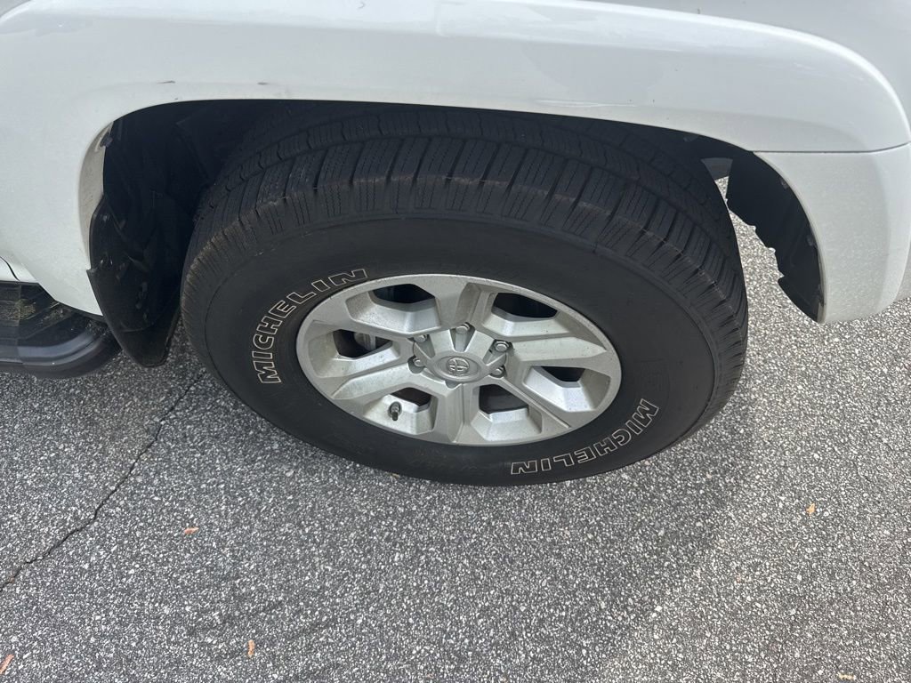 Used 2020 Toyota 4Runner SR5 image 6