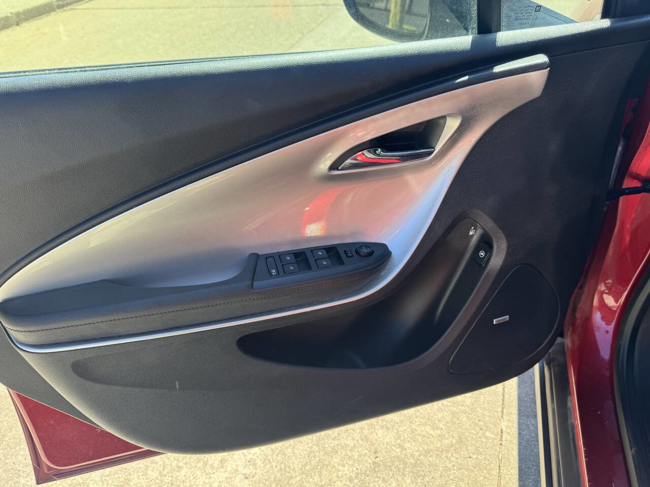 Used 2013 Chevrolet Volt Premium w/ Premium Trim Package image 10