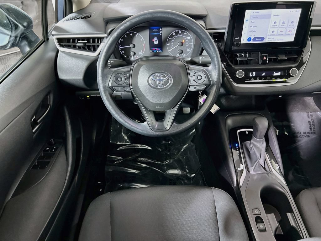 Certified 2025 Toyota Corolla LE FWD image 19