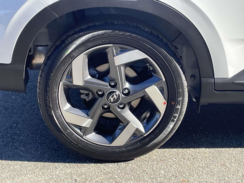 New 2026 Hyundai Venue SEL image 7