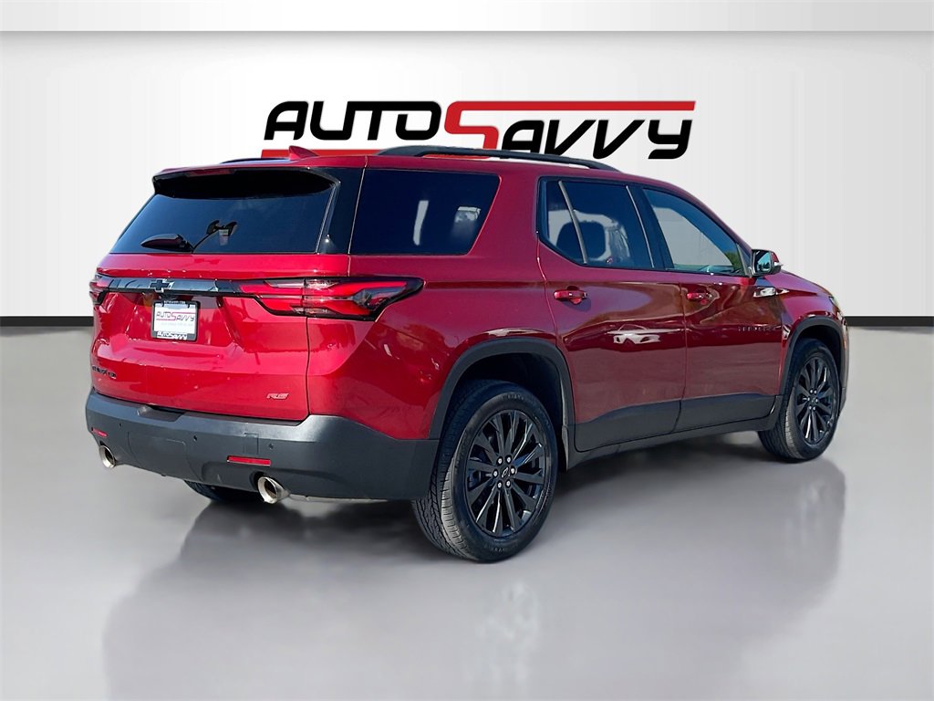 Used 2023 Chevrolet Traverse RS image 7