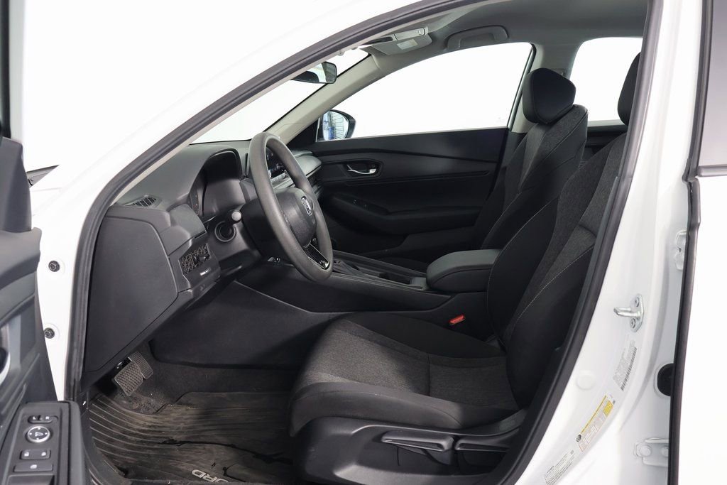 Used 2025 Honda Accord LX image 10