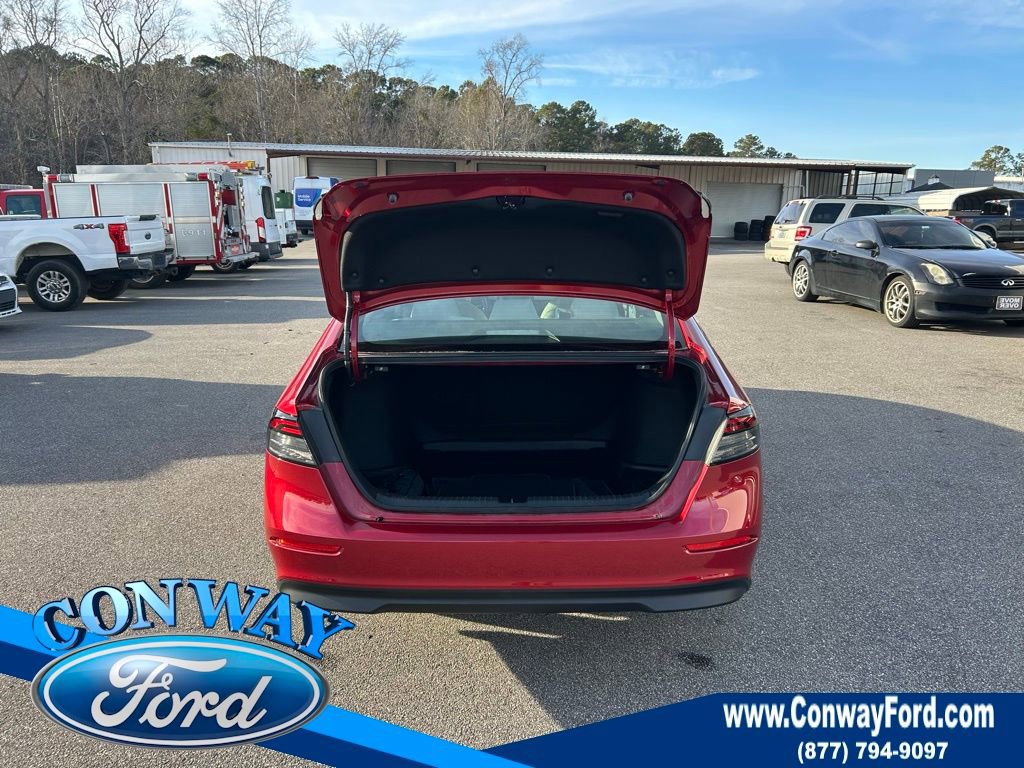 Used 2024 Honda Accord EX image 10