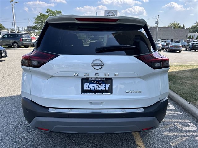 Certified 2023 Nissan Rogue SV w/ SV Premium Package image 7