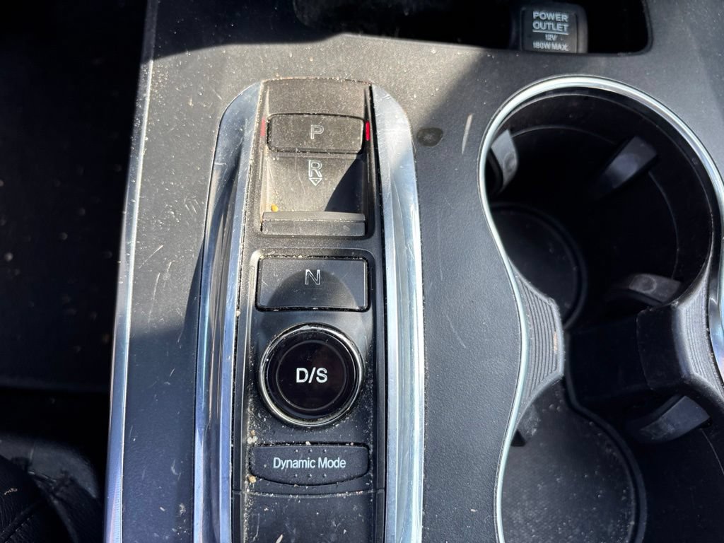 Used 2017 Acura MDX w/ Technology Package FWD image 32