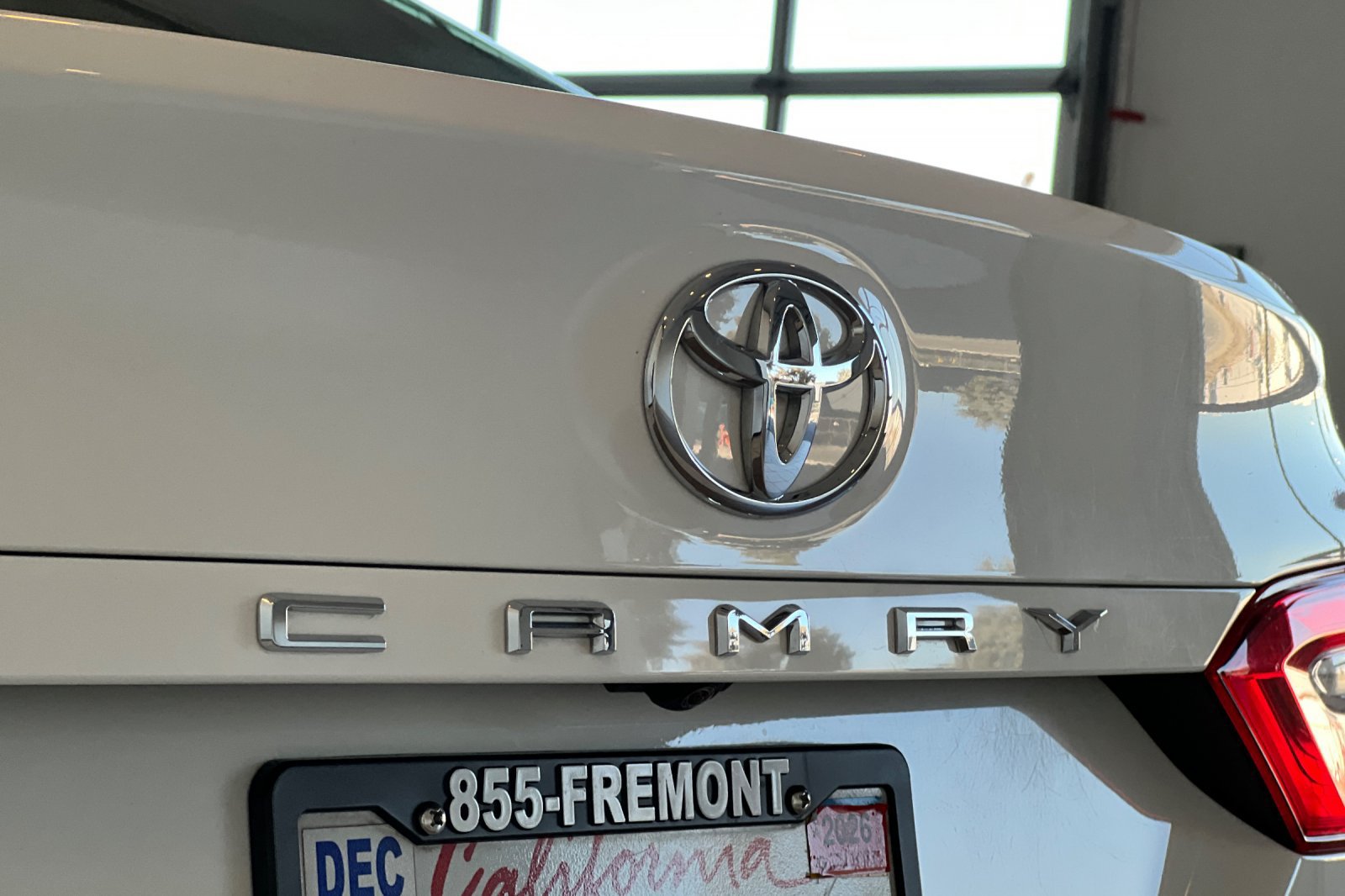 Certified 2018 Toyota Camry LE w/ Convenience Package FWD image 26