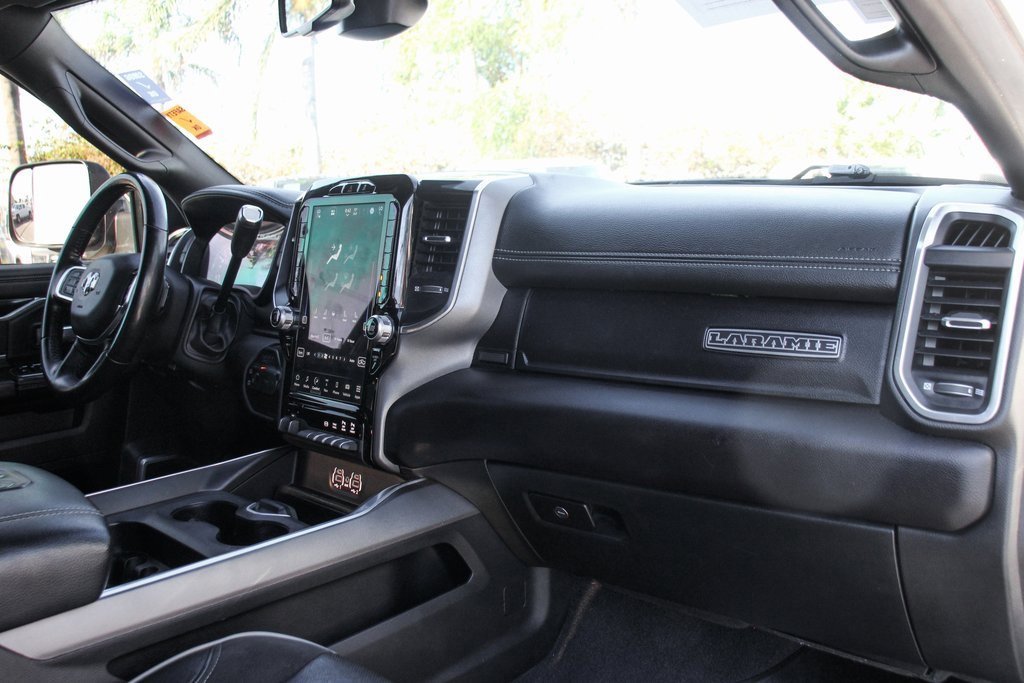 Used 2022 RAM 2500 Laramie w/ Night Edition image 38