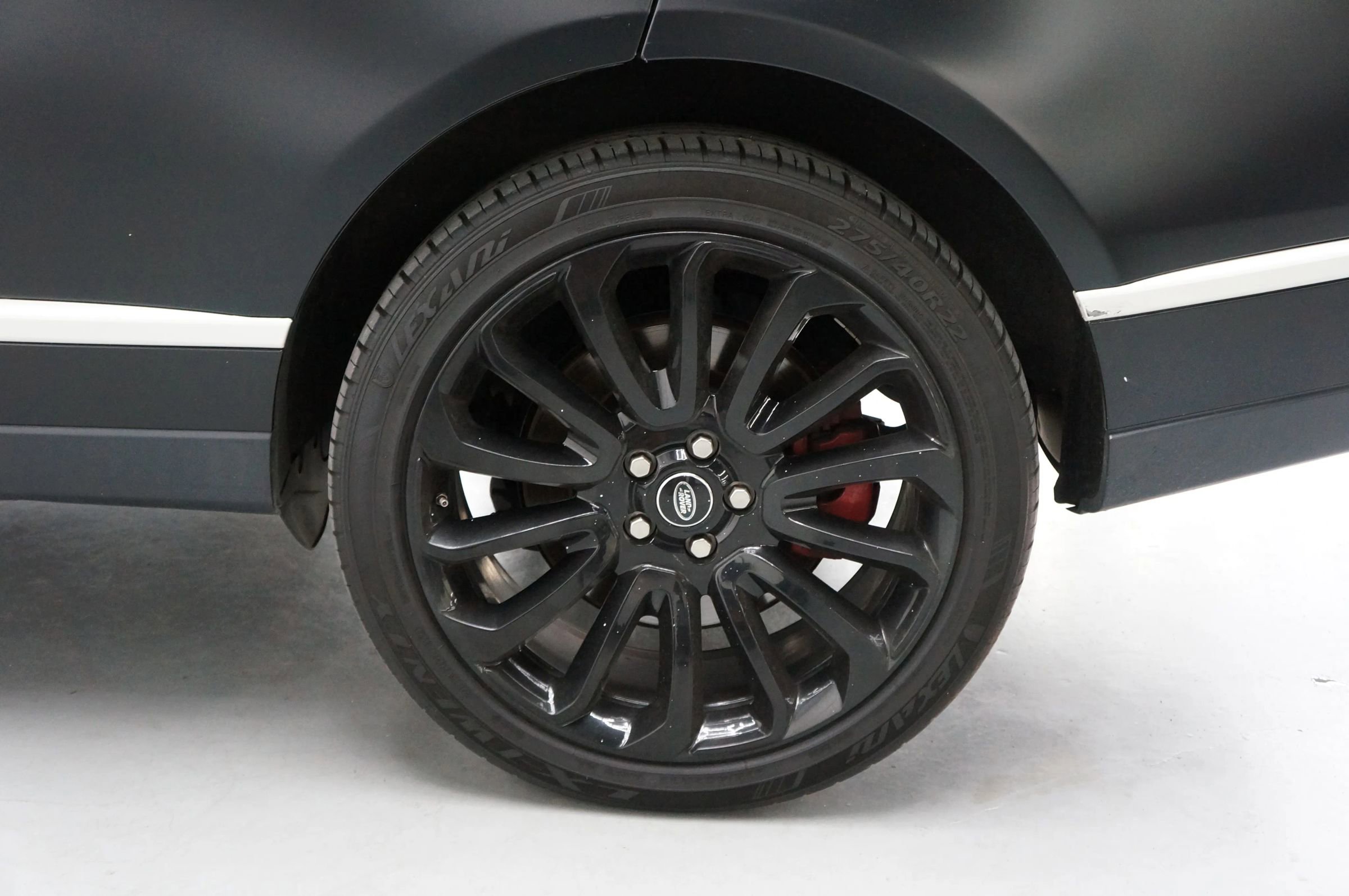 Used 2014 Land Rover Range Rover Autobiography image 40