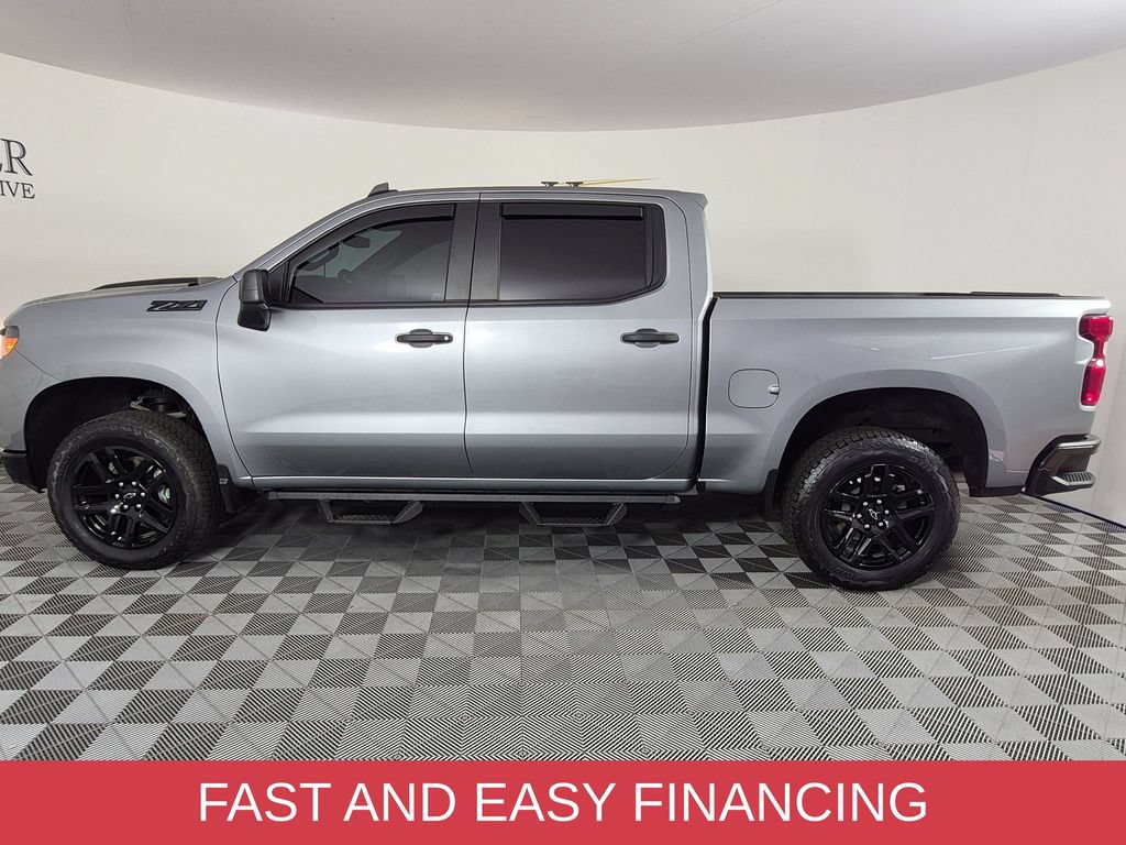 Used 2026 Chevrolet Silverado 1500 Custom Trail Boss w/ Dark Appearance Package AWD/4WD image 7