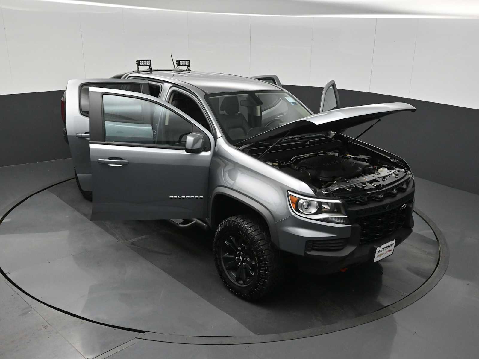 Used 2021 Chevrolet Colorado ZR2 w/ ZR2 Dusk Special Edition image 26