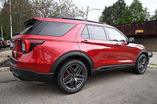 New 2026 Ford Explorer ST w/ Sun And Sound Package AWD/4WD image 7