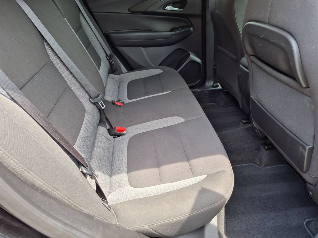 Used 2025 Chevrolet TrailBlazer LT AWD/4WD image 26