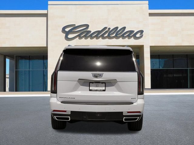New 2026 Cadillac Escalade ESV Platinum Luxury w/ LPO, Radiant Package AWD/4WD image 4