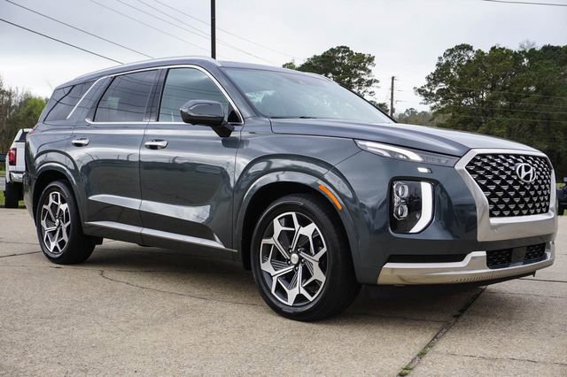 Used 2022 Hyundai Palisade Calligraphy image 2