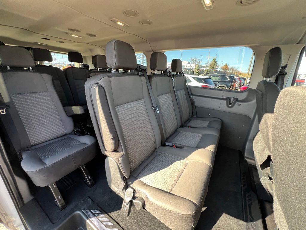 Used 2023 Ford Transit 350 XLT image 20