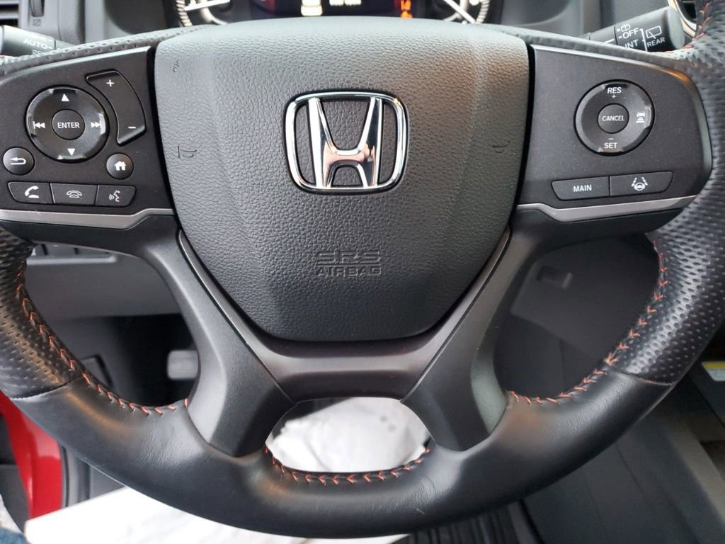 Certified 2023 Honda Passport TrailSport image 18
