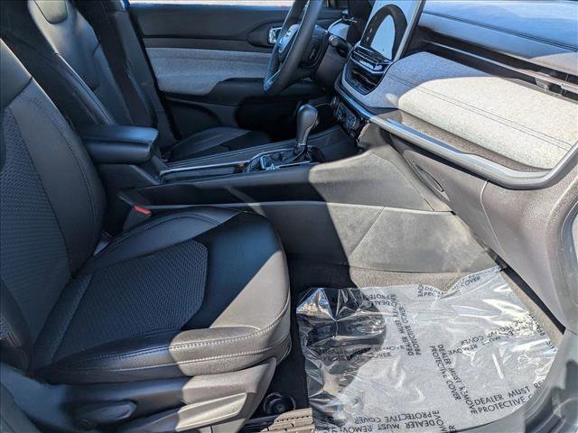 Used 2024 Jeep Compass Latitude image 21