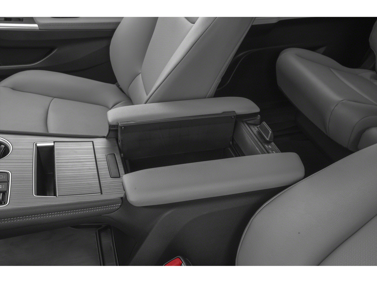 New 2026 Toyota Sienna XLE AWD/4WD image 32