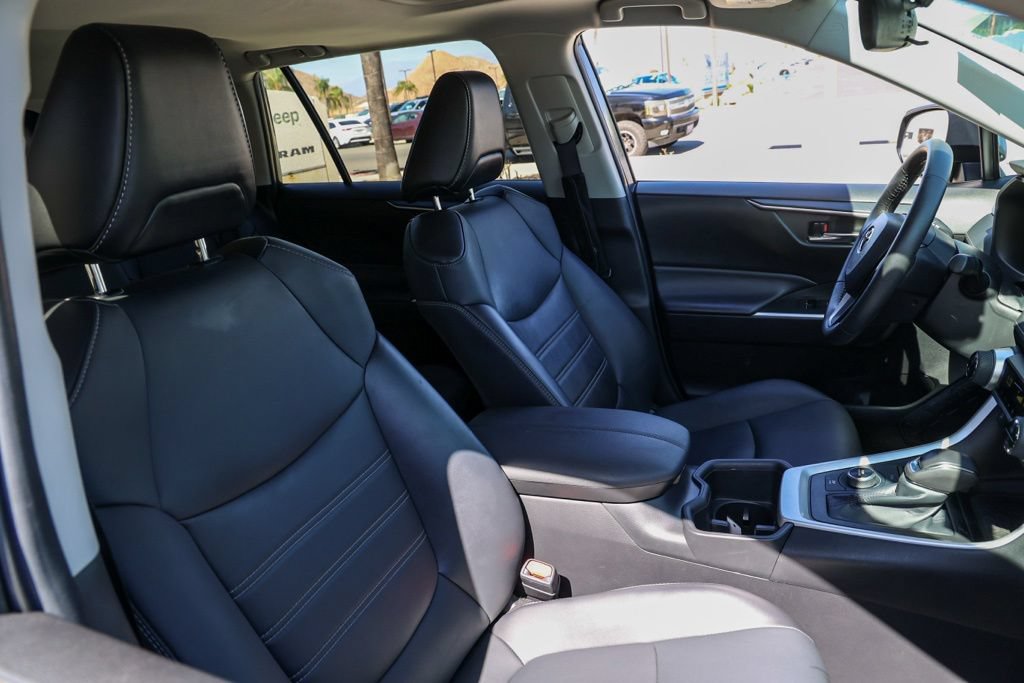 Used 2022 Toyota RAV4 XLE Premium AWD/4WD image 23