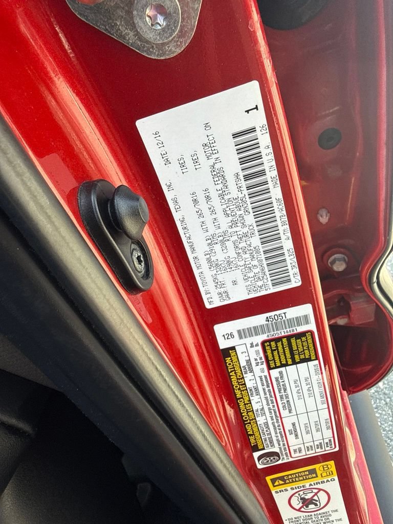 Used 2017 Toyota Tacoma TRD Pro AWD/4WD image 31