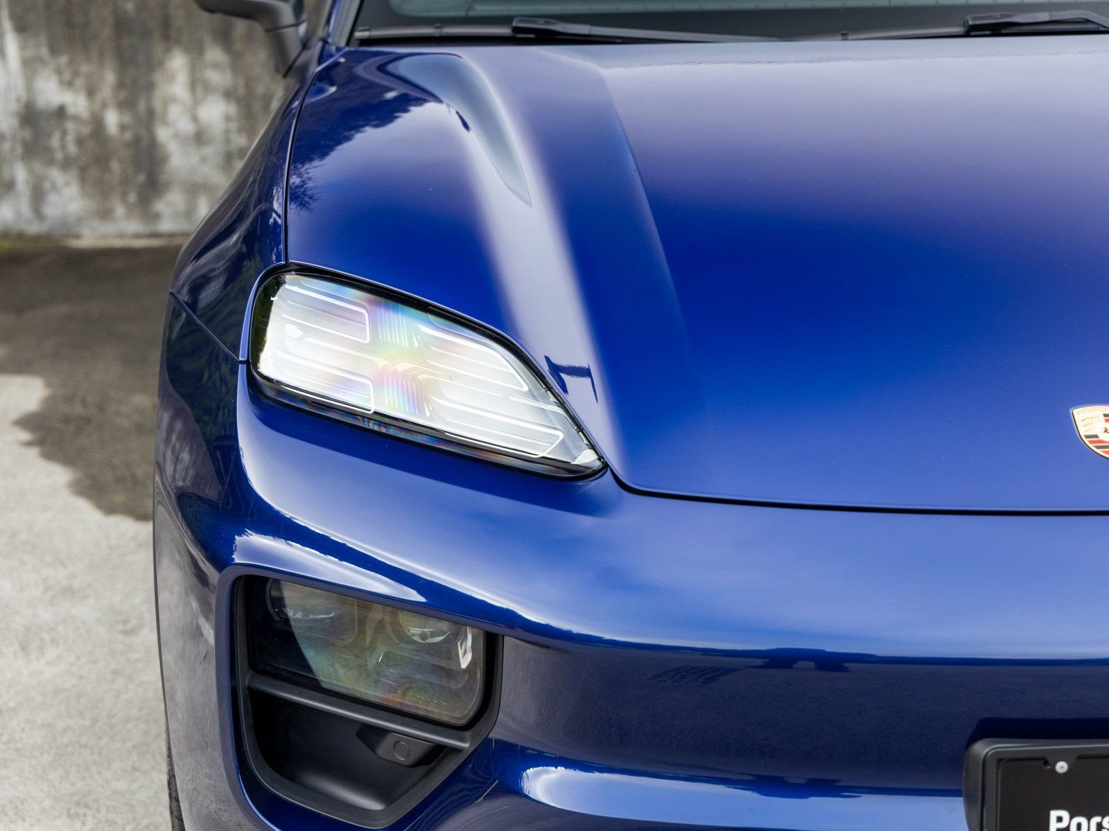 Used 2024 Porsche Macan 4 Electric image 14