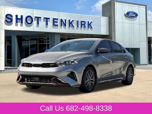 Used 2022 Kia Forte GT-Line w/ GT-Line Technology Package FWD image 3