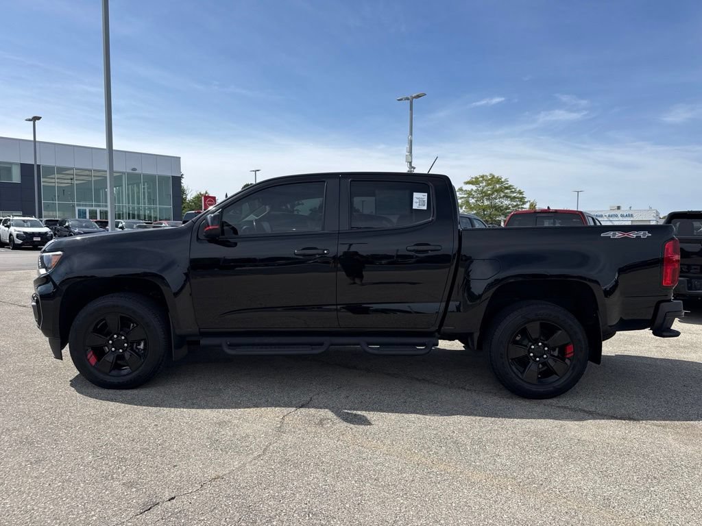Used 2021 Chevrolet Colorado LT w/ Redline Special Edition AWD/4WD image 32