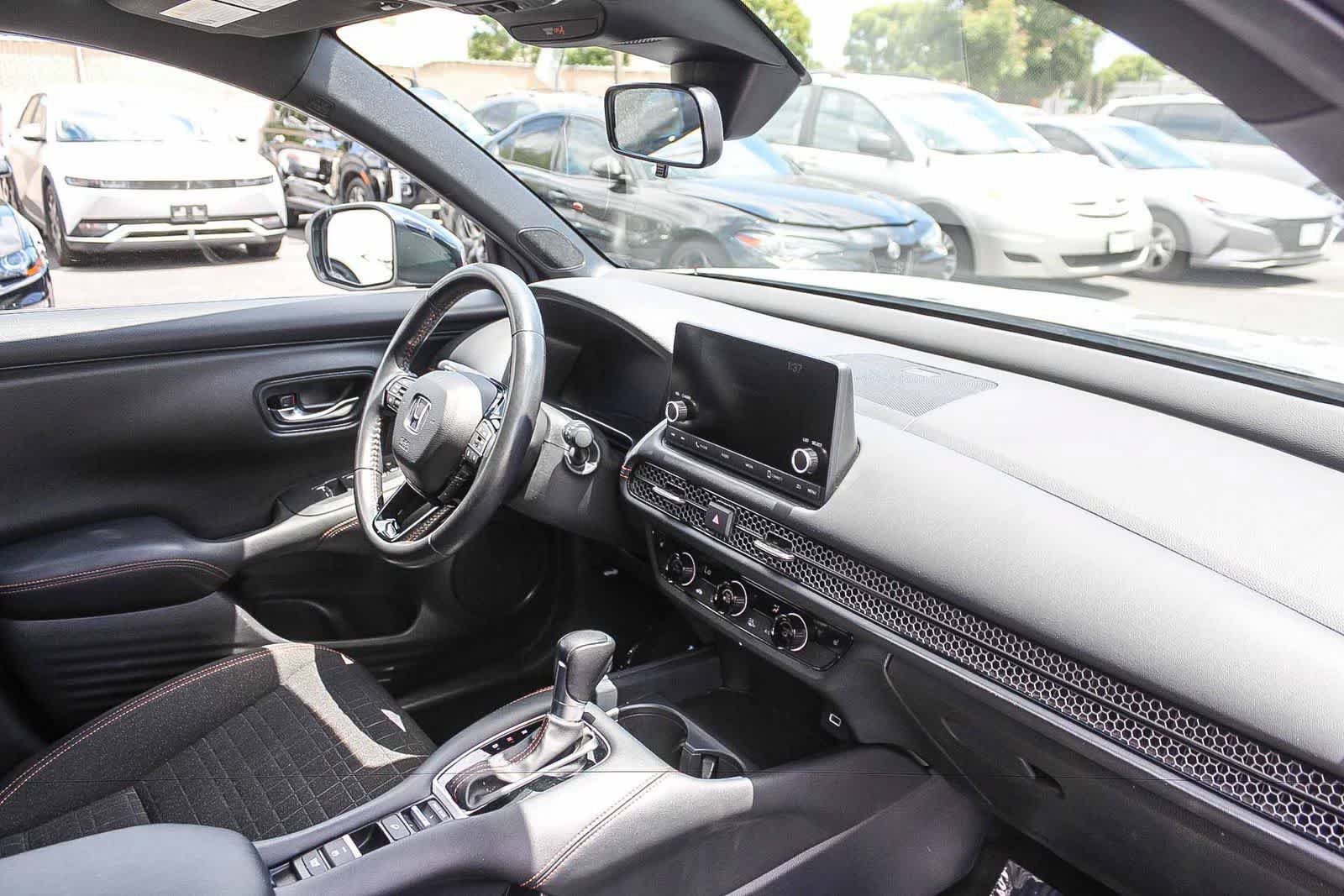 Used 2023 Honda HR-V Sport image 22