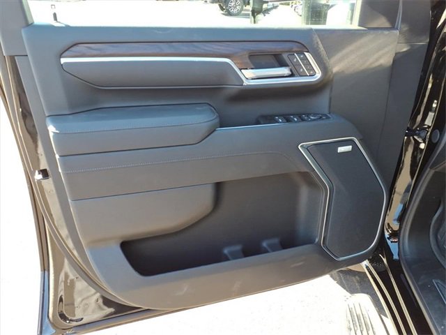 New 2026 GMC Sierra 2500 SLT w/ SLT Convenience Package image 19